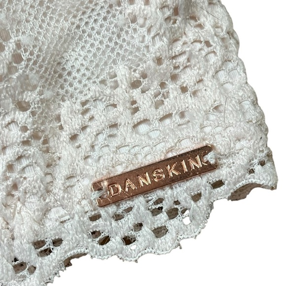 Danskin Intimates Removable Bads Bralette NWT - Picture 3 of 7